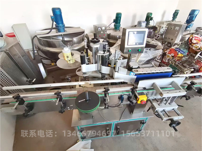 全自動單面貼標(biāo)機1..jpg