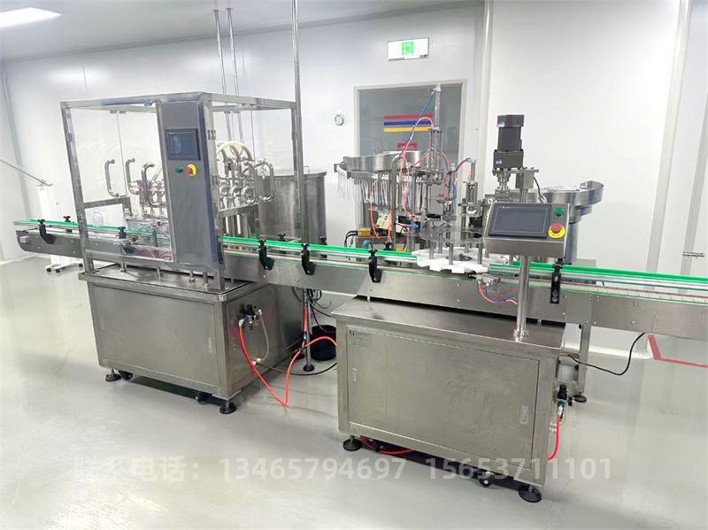 全自動液體灌裝機(jī).jpg