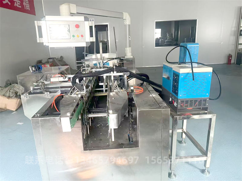 藥品裝盒機(jī).jpg